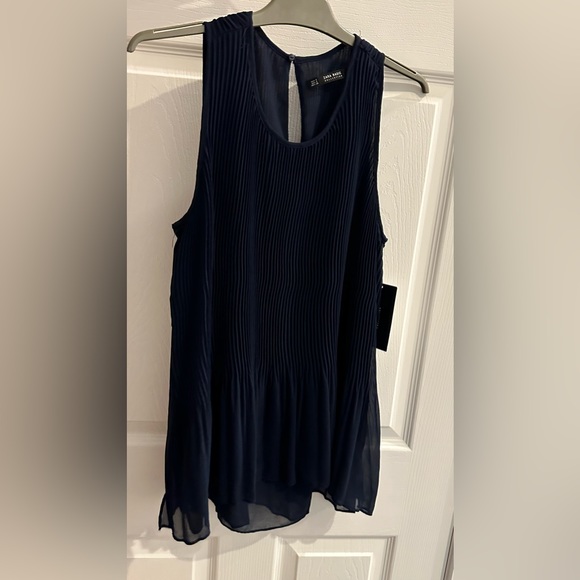 💢 2 for $30 - Zara NWT Sleeveless Blouse/Tank - Picture 2 of 10